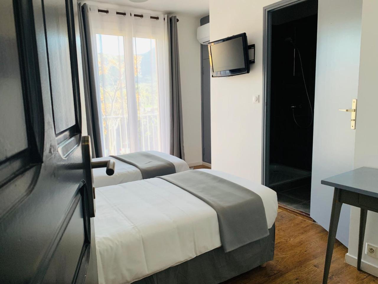 Hotel Les Arbousiers Calvi  Ngoại thất bức ảnh